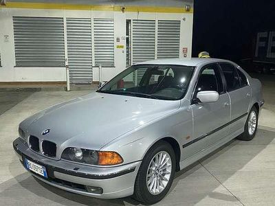 Begagnad BMW 528 Efficient Dynamics 193 HK (141 kW) 2000 Sedan