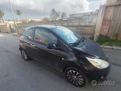 Usata Ford Ka 75 CV (55 kW) 2011 Nero Utilitaria