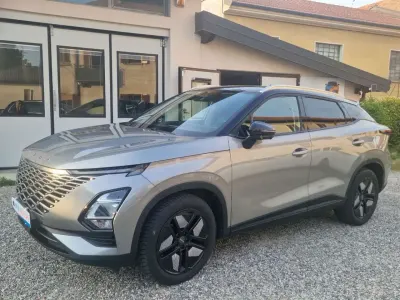 Usata Omoda 5 147 CV (108 kW) 2024 Grigio SUV