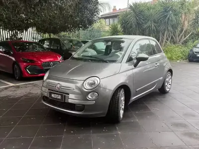 Käytetty Fiat 500 Lounge 69 HP (50 kW) 2015 Harmaa Viistoperä