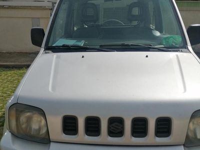 Usata Suzuki Jimny 80 CV (58 kW) 2000 Grigio SUV
