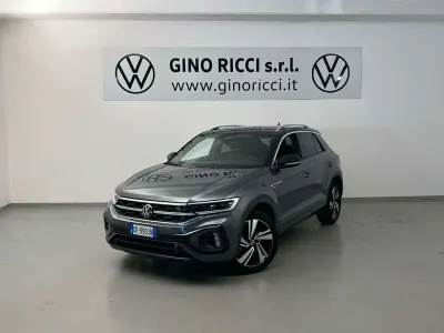 Usata VW T-Roc R-line 150 CV (110 kW) 2023 Nero SUV