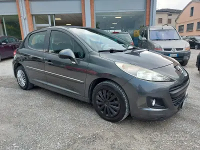 Brugt Peugeot 207 73 HK (53 kW) 2012 Grå Sedan