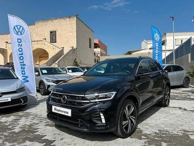 Usata VW T-Roc R-line 150 CV (110 kW) 2024 Nero SUV