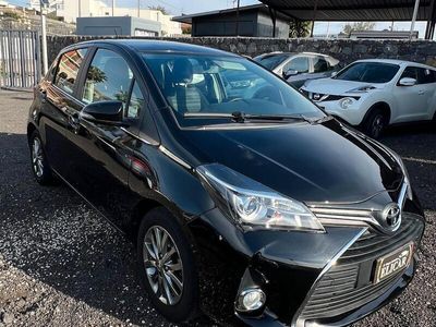 usata Toyota Yaris 1.0 5 porte Lounge