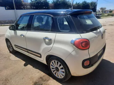 Usata Fiat 500L Lounge 95 CV (69 kW) 2016 Bianco Monovolume