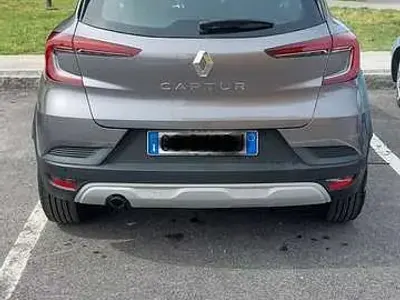 Usata Renault Captur Life 90 CV (66 kW) 2019 SUV