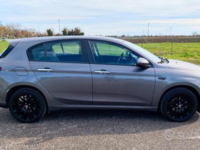 Usata Fiat Tipo 2017 Grigio Berlina