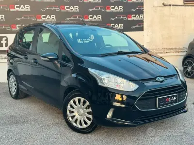 Usata Ford B-MAX Titanium 75 CV (55 kW) 2014 Nero Monovolume