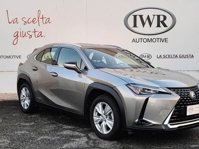 Lexus UX 250h