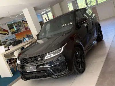 Usata Land Rover Range Rover Sport HSE 249 CV (183 kW) 2022 Santorini black SUV