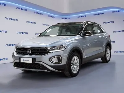 Usata VW T-Roc Life 150 CV (110 kW) 2025 Argento SUV