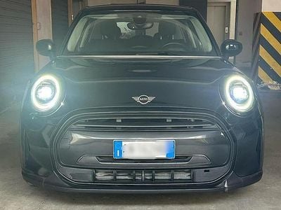 Nero Usata 2023 Mini Cooper Classic Utilitaria | 24.000 € (Buon prezzo)