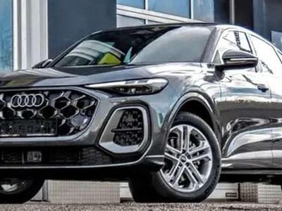 Nuova Audi Q5 Sportback S-Line 204 CV (150 kW) 2025 Grigio daytona effetto perla SUV