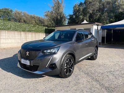 Usata Peugeot 2008 Allure 110 CV (80 kW) 2022 Grigio SUV