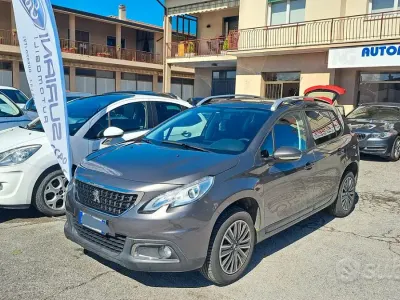 Begagnad Peugeot 2008 Allure 82 HK (60 kW) 2016 Grå SUV