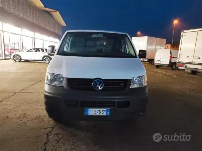 Usata VW T5 105 CV (77 kW) 2005 Furgone