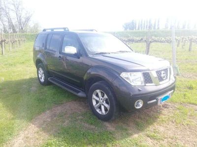 usata Nissan Pathfinder 2.5 dci Platinum auto prezzo trattabile