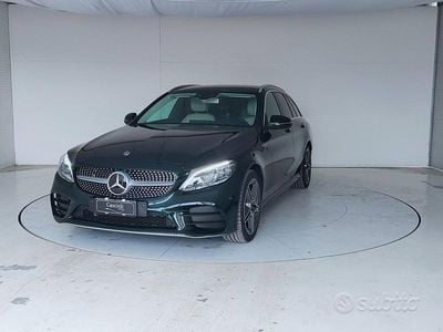 Usata Mercedes C220 Premium 194 CV (142 kW) 2020 Verde Station wagon