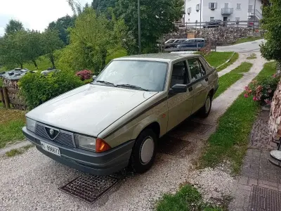 Usata Alfa Romeo 75 110 CV (80 kW) 1986 Berlina
