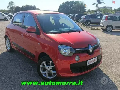 Usata Renault Twingo SE 69 CV (50 kW) 2014 Rosso Utilitaria
