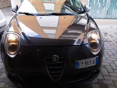 Usata Alfa Romeo MiTo 70 CV (51 kW) 2015 Grigio Utilitaria