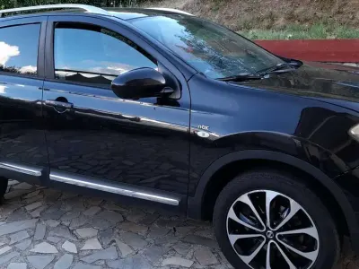 Usata Nissan Qashqai N-TEC 110 CV (80 kW) 2012 Nero SUV