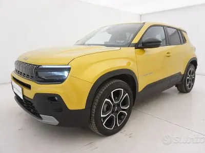 Usata Jeep Avenger Summit 101 CV (74 kW) 2025 Giallo SUV