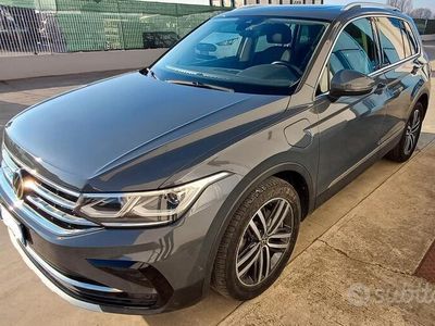 Usata 2021 VW Tiguan Elegance SUV | 24.900 € (Cara)