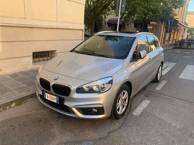 Usata BMW 218 Active Tourer 136 CV (100 kW) 2015 Argento Monovolume