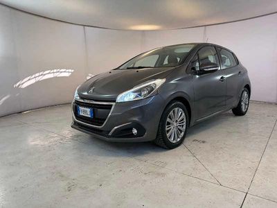 Usata Peugeot 208 Allure 102 CV (75 kW) 2019 Grigio Utilitaria