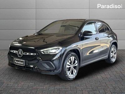 Nero Usata 2023 Mercedes GLA200 SUV | 36.300 € (Buon prezzo)