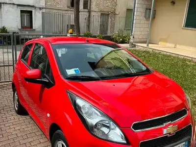 Usata Chevrolet Spark 68 CV (50 kW) 2014 Rosso Utilitaria