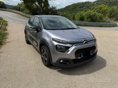 Używany Citroën C3 Shine 102 KM (75 kW) 2022 Szary Hatchback