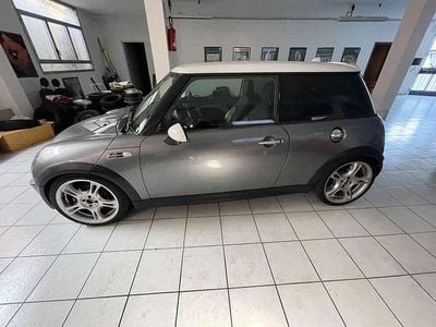 Usata Mini John Cooper Works 211 CV (155 kW) 2004 Grigio Utilitaria