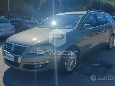 Usata VW Passat Comfortline 105 CV (77 kW) 2008 Grigio Station wagon