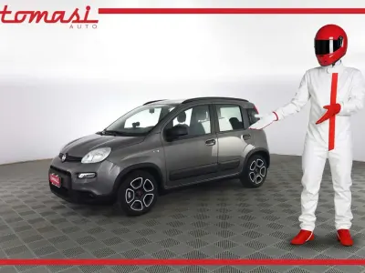 Usata Fiat Panda Cross Cross 69 CV (50 kW) 2022 Grigio maestro Utilitaria