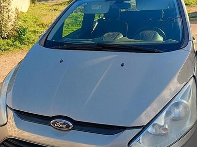Begagnad Ford B-MAX 95 HK (69 kW) 2013 Minibuss