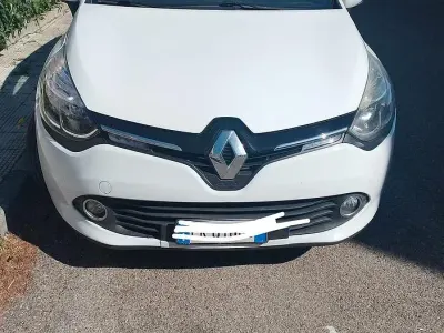 Usata Renault Clio IV 75 CV (55 kW) 2013 Berlina