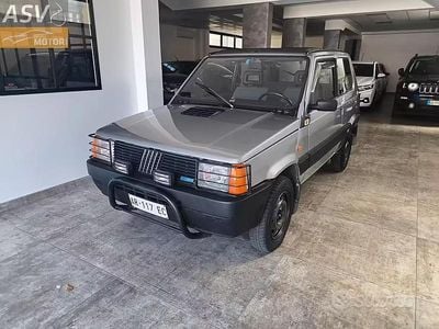 Usata Fiat Panda 4x4 50 CV (36 kW) 1987 Grigio Utilitaria