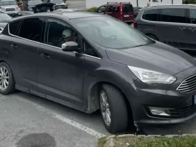 Usata Ford C-MAX Titanium S 120 CV (88 kW) 2017 Monovolume