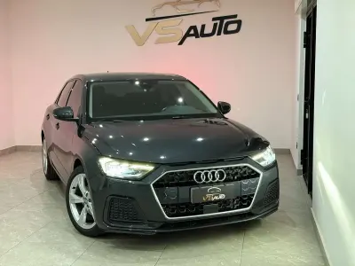 Usata Audi A1 Sportback Ambiente 116 CV (85 kW) 2020 Grigio Utilitaria
