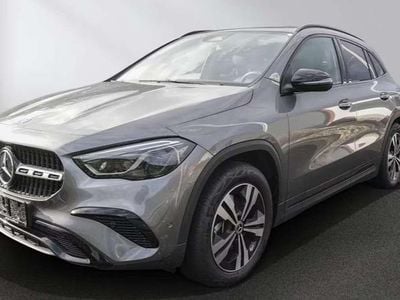 Grigio montagna met. Usata 2025 Mercedes GLA200 Advanced Plus SUV | 40.500 € (Ottimo prezzo)