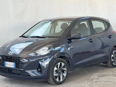 Nuova Hyundai i10 61 CV (44 kW) 2025 Grigio Utilitaria