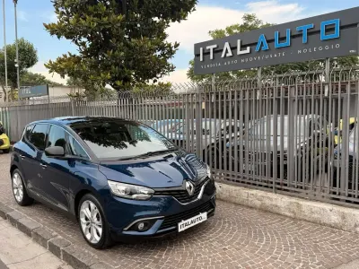 Usata Renault Scénic IV 110 CV (80 kW) 2019 Blu Monovolume