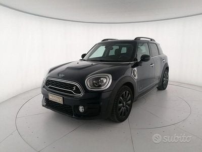 Usata Mini Cooper S Countryman Hype 224 CV (164 kW) 2019 Lapisluxury blue mini yours SUV