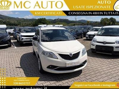 Usata Lancia Ypsilon Gold 95 CV (69 kW) 2017 Bianco Utilitaria