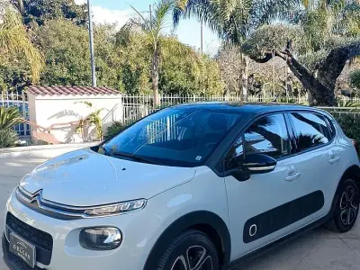 Usata Citroën C3 Feel 68 CV (50 kW) 2019 Bianco Utilitaria