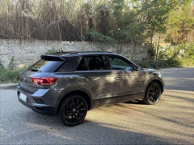 Usata VW T-Roc Style 150 CV (110 kW) 2020 Grigio SUV