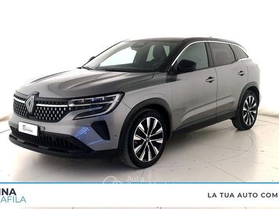 Usata Renault Austral Techno 131 CV (96 kW) 2023 Gray SUV